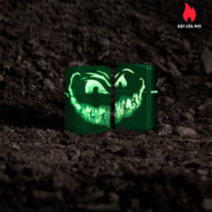 Zippo 46268 - Zippo Devil Dance 540 Color Glow in the Dark 1