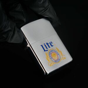 Zippo Xưa 1981 – Miller Lite Beer 6