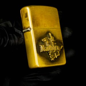 Zippo 1982 – Zippo Marlboro Running HorseMan 1982 – Đồng Nguyên Khối 10
