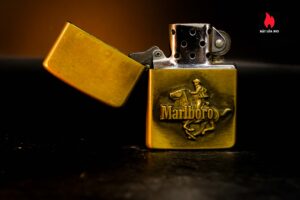 Zippo 1982 – Zippo Marlboro Running HorseMan 1982 – Đồng Nguyên Khối 16