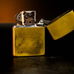 Zippo 1982 – Zippo Marlboro Running HorseMan 1982 – Đồng Nguyên Khối 17