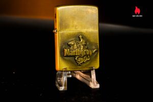 Zippo 1982 – Zippo Marlboro Running HorseMan 1982 – Đồng Nguyên Khối