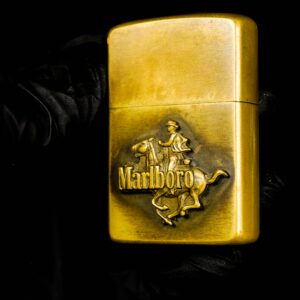 Zippo 1982 – Zippo Marlboro Running HorseMan 1982 – Đồng Nguyên Khối 6