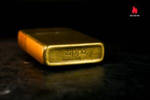 Zippo 1986 – Brass Marlboro Lighter Cowboy On Horseback With Lasso 13