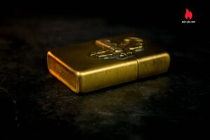 Zippo 1986 – Brass Marlboro Lighter Cowboy On Horseback With Lasso 5