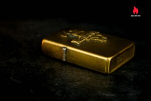 Zippo 1986 – Brass Marlboro Lighter Cowboy On Horseback With Lasso 6