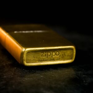 Zippo 1986 – Brass Marlboro Lighter Cowboy On Horseback With Lasso 7