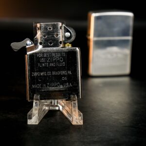 Zippo Bạc Khối 2007 – Sterling Silver – VOX 50 Years Of Golden Tone 11