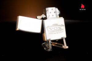 Zippo Bạc Khối 2007 – Sterling Silver – VOX 50 Years Of Golden Tone 16