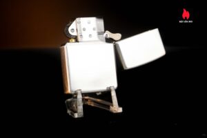 Zippo Bạc Khối 2007 – Sterling Silver – VOX 50 Years Of Golden Tone 17