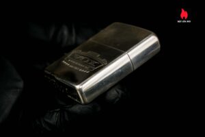 Zippo Bạc Khối 2007 – Sterling Silver – VOX 50 Years Of Golden Tone 21