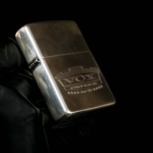 Zippo Bạc Khối 2007 – Sterling Silver – VOX 50 Years Of Golden Tone 2