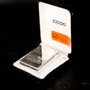 Zippo Bạc Khối 2007 – Sterling Silver – VOX 50 Years Of Golden Tone 3