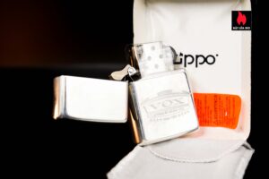Zippo Bạc Khối 2007 – Sterling Silver – VOX 50 Years Of Golden Tone 4