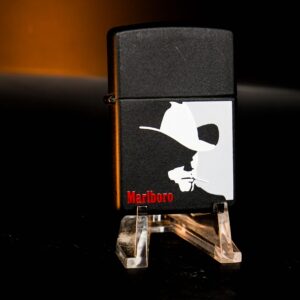 Zippo La Mã 1992 – Black Matte – Marlboro Man Silhouette