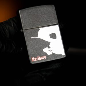 Zippo La Mã 1992 – Black Matte – Marlboro Man Silhouette 7