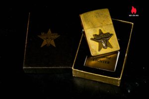 Zippo La Mã 1992 – Đồng Nguyên Khối – Không Khắc Tên – Marlboro Longhorns 1
