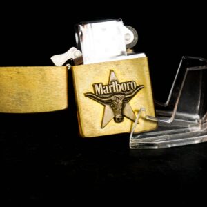 Zippo La Mã 1992 – Đồng Nguyên Khối – Không Khắc Tên – Marlboro Longhorns 11