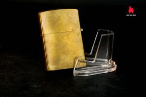 Zippo La Mã 1992 – Đồng Nguyên Khối – Không Khắc Tên – Marlboro Longhorns 12