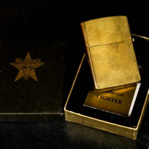 Zippo La Mã 1992 – Đồng Nguyên Khối – Không Khắc Tên – Marlboro Longhorns 3