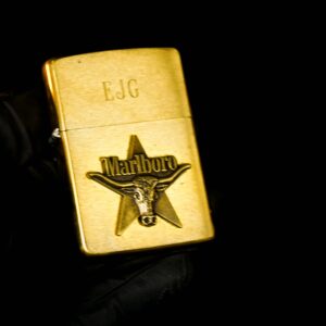 Zippo La Mã 1992 – Đồng Nguyên Khối – Marlboro Longhorns – EJG 11