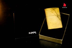 Zippo La Mã 1992 – Đồng Nguyên Khối – Marlboro Longhorns – EJG 3