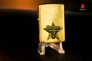 Zippo La Mã 1992 – Đồng Nguyên Khối – Marlboro Longhorns – EJG