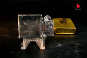 Zippo La Mã 1992 – Marlboro Wild West – LCH – Đồng Nguyên Khối 12