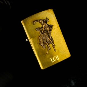 Zippo La Mã 1992 – Marlboro Wild West – LCH – Đồng Nguyên Khối