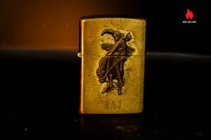 Zippo La Mã 1992 – Marlboro Wild West – RAJ – Đồng Nguyên Khối 13