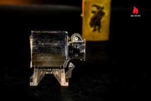 Zippo La Mã 1992 – Marlboro Wild West – RAJ – Đồng Nguyên Khối 9