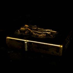 Zippo La Mã 1994 – Đồng Nguyên Khối – Marlboro Rodeo Country Store – Cũ 4