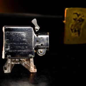 Zippo La Mã 1994 – Đồng Nguyên Khối – Marlboro Rodeo Country Store – Cũ 8