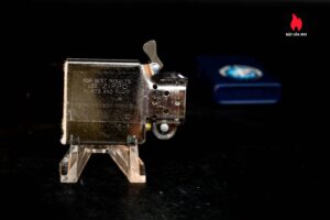 Zippo La Mã 1995 – Bicentennial Cleveland 3