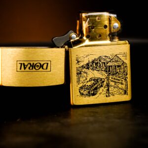 Zippo La Mã 1996 – Đồng Nguyên Khối - Doral Tobaccoville 13