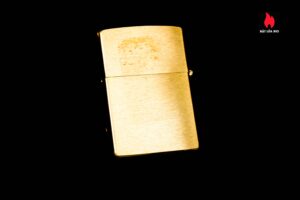 Zippo La Mã 1996 – Đồng Nguyên Khối - Doral Tobaccoville 8