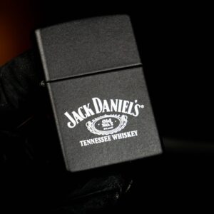 Zippo La Mã 1998 – Jack Daniel's Tennessee Whiskey – Black Matte 3