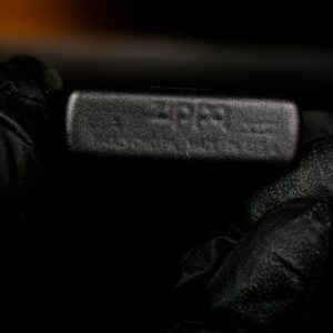 Zippo La Mã 1998 Marlboro Black Matte Compass - Mộc Lồi 3