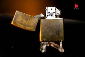 Zippo La Mã 2000 – Đồng Thô – Đồng Phôi – Cũ 1