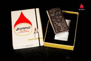 Zippo Slim Xưa 1976 – Venetian – Hoa Văn Ý 3