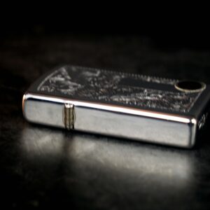 Zippo Slim Xưa 1976 – Venetian – Hoa Văn Ý 7