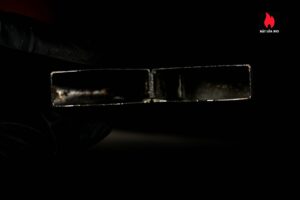 Zippo Xưa 1943 – 1945 – World War II – Black Crackle – Bản Lề 3 Chấu 16
