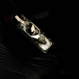 Zippo Xưa 1943 – 1945 – World War II – Black Crackle – Bản Lề 3 Chấu 19