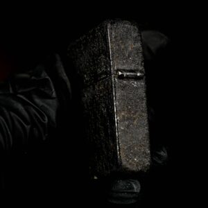 Zippo Xưa 1943 – 1945 – World War II – Black Crackle – Bản Lề 3 Chấu 7