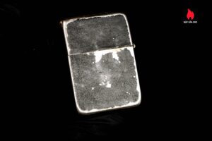 Zippo Xưa 1943 – 1945 – World War II – Black Crackle – Bản Lề 3 Chấu – Cũ 14