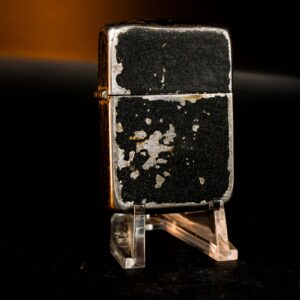 Zippo Xưa 1943 – 1945 – World War II – Black Crackle – Bản Lề 3 Chấu – Cũ