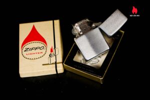 Zippo Xưa 1969 – Detroit Diesel – R & L Diesel 3