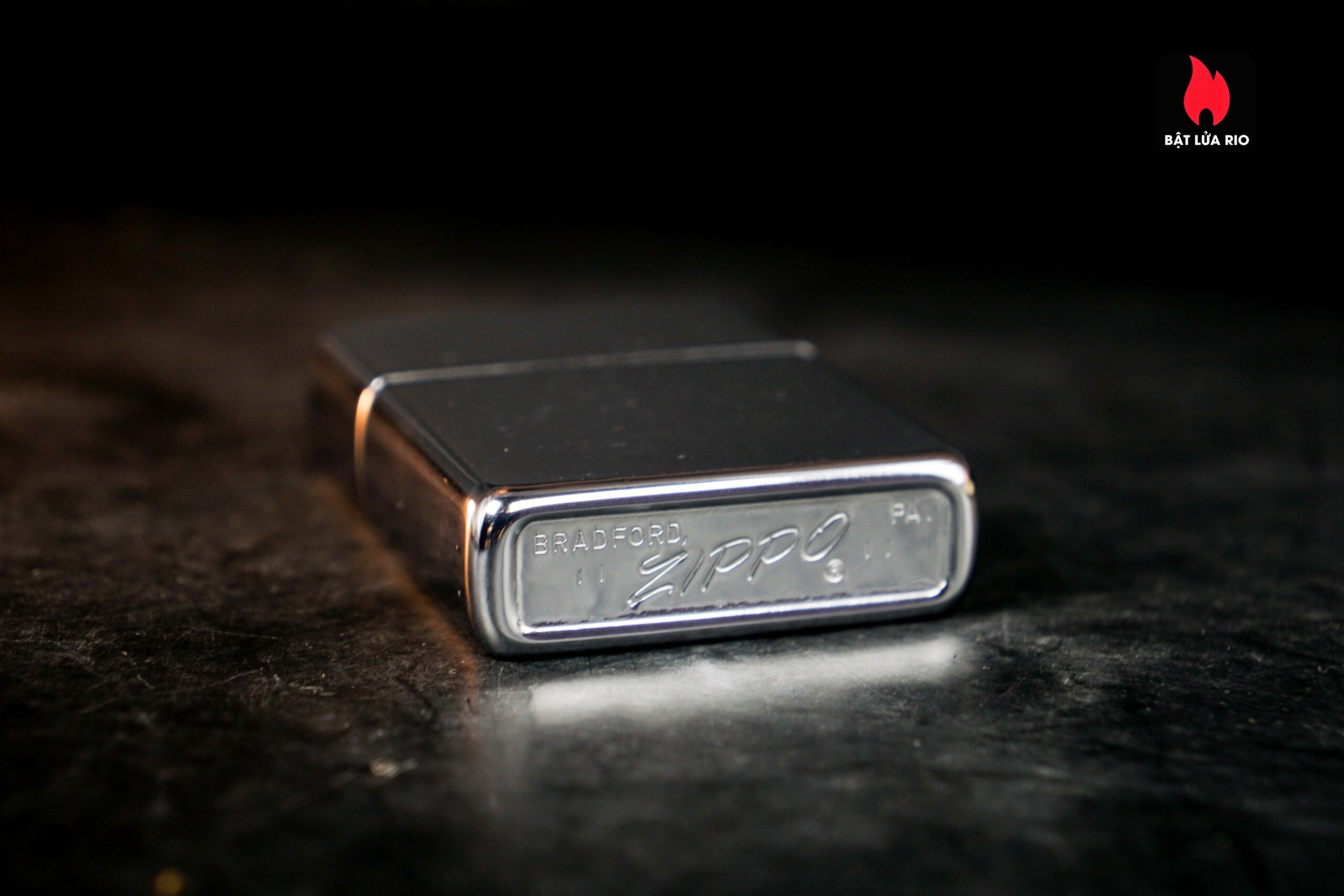 Zippo Xưa 1970 – Lea & Perrins Worcestershire Sauce 14