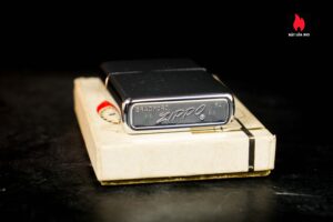 Zippo Xưa 1970 – Lea & Perrins Worcestershire Sauce 4
