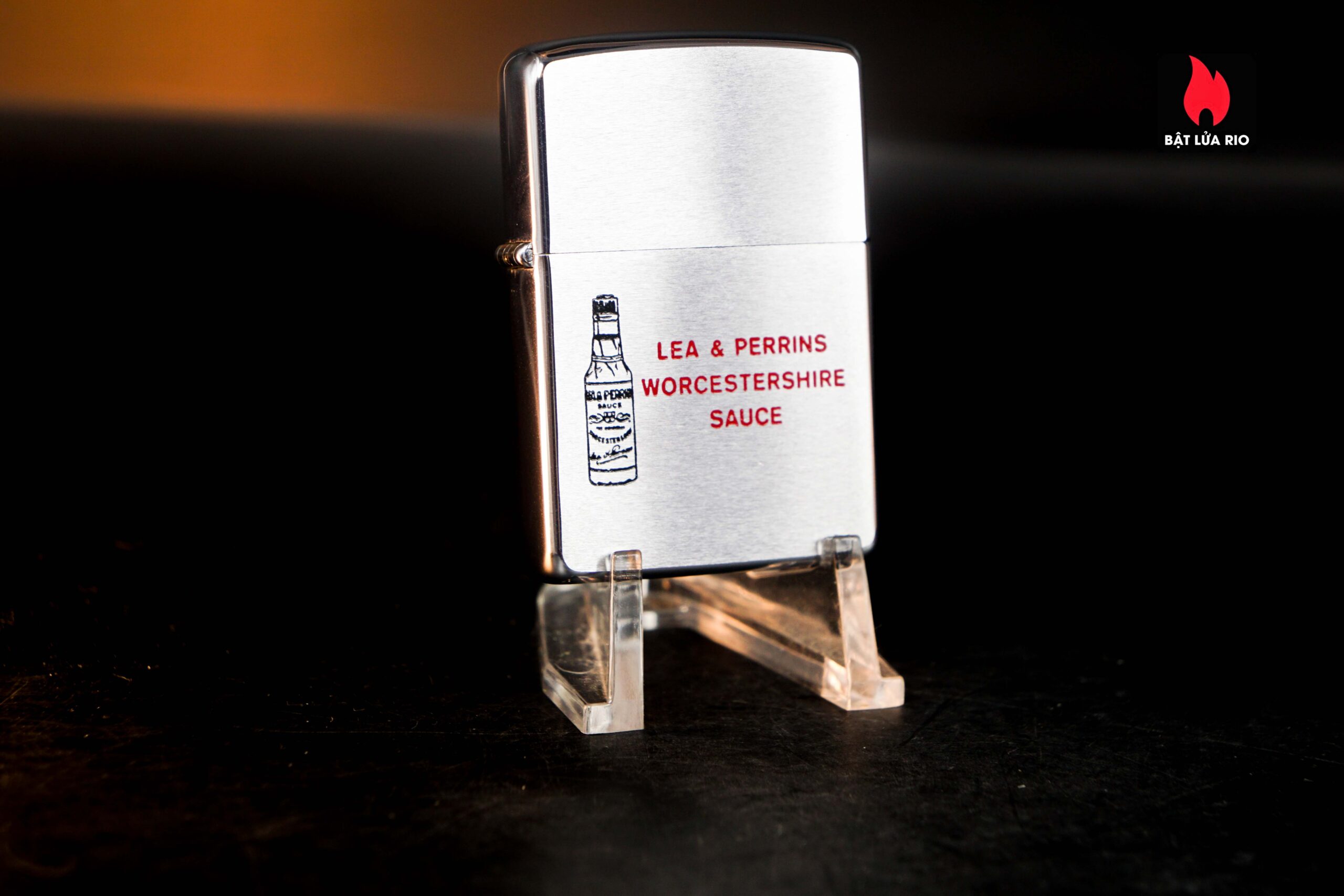 Zippo Xưa 1970 – Lea & Perrins Worcestershire Sauce